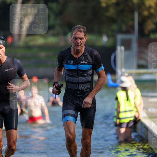 08.09.2024 - Stadtparktriathlon Michael Strokosch http://msf.ph/oto/7031142 08.09.2024 10:53:46 Schwimmen 475, 494, 495, 541, 544, 547, 554 meine-sportfotos.de