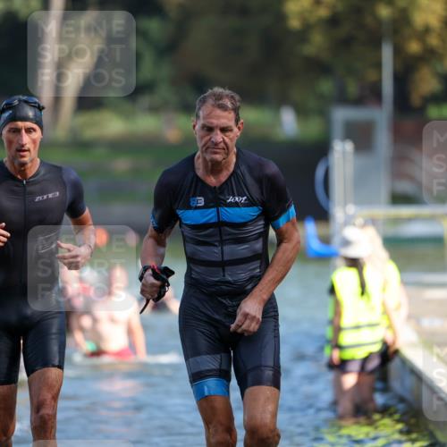 08.09.2024 - Stadtparktriathlon Michael Strokosch http://msf.ph/oto/7031144 08.09.2024 10:53:46 Schwimmen 475, 494, 495, 541, 544, 547, 554 meine-sportfotos.de