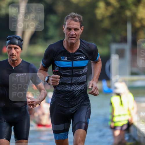 08.09.2024 - Stadtparktriathlon Michael Strokosch http://msf.ph/oto/7031151 08.09.2024 10:53:47 Schwimmen 475, 494, 495, 541, 544, 547, 554 meine-sportfotos.de