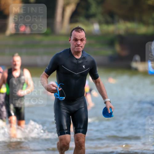 08.09.2024 - Stadtparktriathlon Michael Strokosch http://msf.ph/oto/7031166 08.09.2024 10:53:50 Schwimmen 475, 494, 495, 541, 544, 547, 554 meine-sportfotos.de