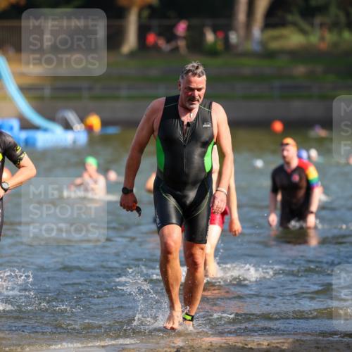 08.09.2024 - Stadtparktriathlon Michael Strokosch http://msf.ph/oto/7031182 08.09.2024 10:53:53 Schwimmen 475, 494, 541, 542, 544 meine-sportfotos.de