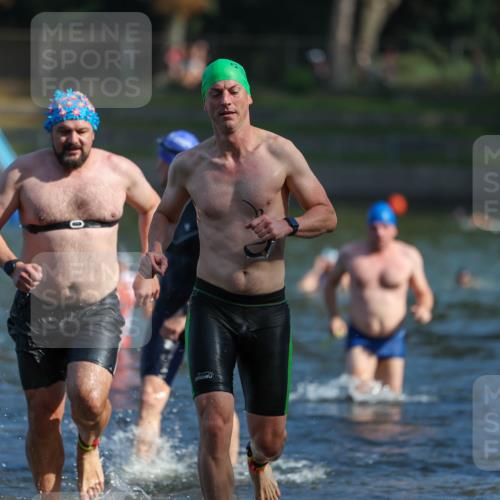 08.09.2024 - Stadtparktriathlon Michael Strokosch http://msf.ph/oto/7031264 08.09.2024 10:54:13 Schwimmen 463, 506, 527, 529, 562 meine-sportfotos.de