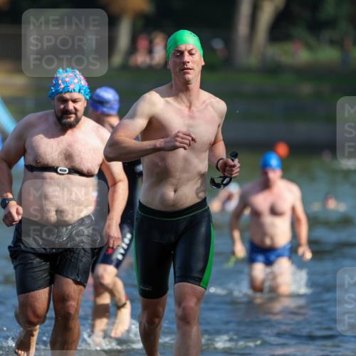 08.09.2024 - Stadtparktriathlon Michael Strokosch http://msf.ph/oto/7031266 08.09.2024 10:54:13 Schwimmen 463, 506, 527, 529, 562 meine-sportfotos.de