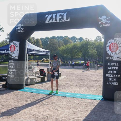 08.09.2024 - Stadtparktriathlon Luisa Fischer http://msf.ph/oto/7031302 08.09.2024 09:31:10 Ziel 53 meine-sportfotos.de