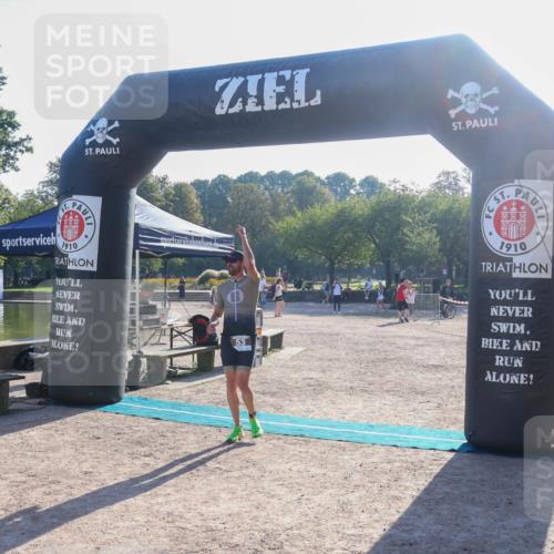 08.09.2024 - Stadtparktriathlon Luisa Fischer http://msf.ph/oto/7031304 08.09.2024 09:31:11 Ziel 53 meine-sportfotos.de