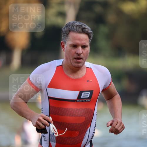 08.09.2024 - Stadtparktriathlon Michael Strokosch http://msf.ph/oto/7031348 08.09.2024 10:54:27 Schwimmen 529 meine-sportfotos.de