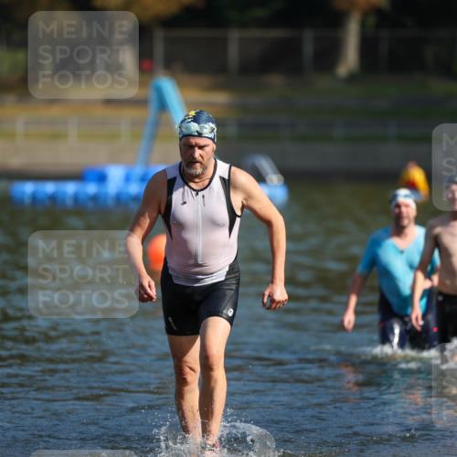 08.09.2024 - Stadtparktriathlon Michael Strokosch http://msf.ph/oto/7031350 08.09.2024 10:54:39 Schwimmen 468, 469, 478 meine-sportfotos.de