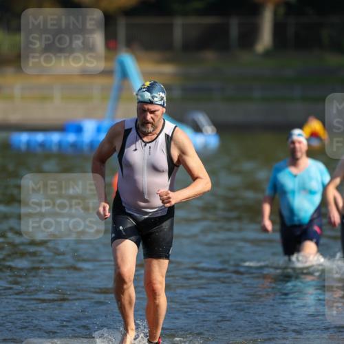 08.09.2024 - Stadtparktriathlon Michael Strokosch http://msf.ph/oto/7031353 08.09.2024 10:54:40 Schwimmen 468, 469, 478 meine-sportfotos.de