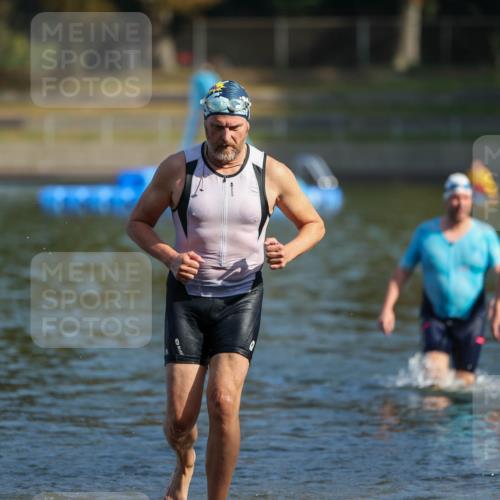 08.09.2024 - Stadtparktriathlon Michael Strokosch http://msf.ph/oto/7031359 08.09.2024 10:54:40 Schwimmen 468, 469, 478 meine-sportfotos.de