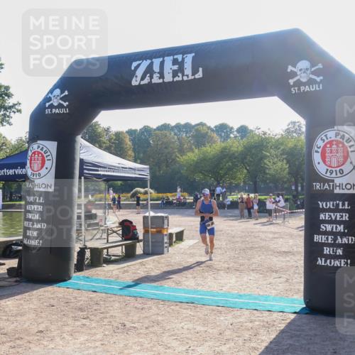 08.09.2024 - Stadtparktriathlon Luisa Fischer http://msf.ph/oto/7031437 08.09.2024 09:36:25 Ziel 7, 17 meine-sportfotos.de