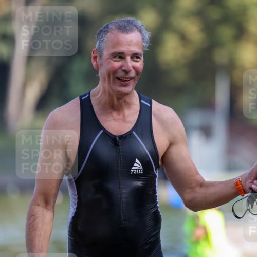 08.09.2024 - Stadtparktriathlon Michael Strokosch http://msf.ph/oto/7031440 08.09.2024 10:56:09 Schwimmen 484 meine-sportfotos.de