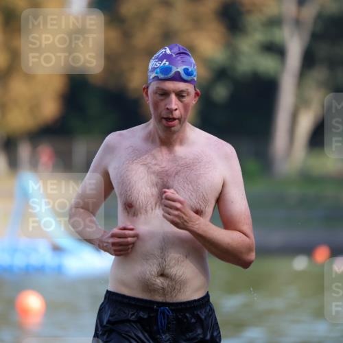 08.09.2024 - Stadtparktriathlon Michael Strokosch http://msf.ph/oto/7031469 08.09.2024 10:56:31 Schwimmen 482 meine-sportfotos.de