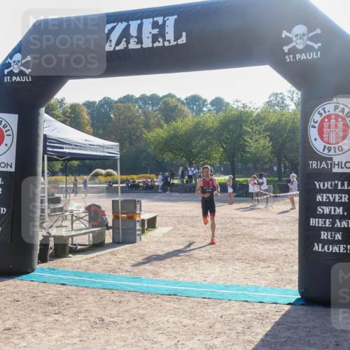 08.09.2024 - Stadtparktriathlon Luisa Fischer http://msf.ph/oto/7031479 08.09.2024 09:37:47 Ziel 5, 33 meine-sportfotos.de