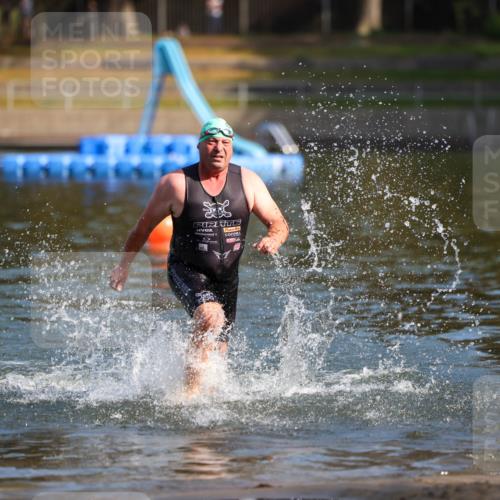 08.09.2024 - Stadtparktriathlon Michael Strokosch http://msf.ph/oto/7031511 08.09.2024 10:59:29 Schwimmen 528 meine-sportfotos.de
