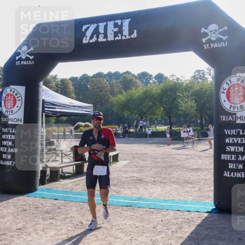 08.09.2024 - Stadtparktriathlon Luisa Fischer http://msf.ph/oto/7031514 08.09.2024 09:37:54 Ziel 5, 33 meine-sportfotos.de