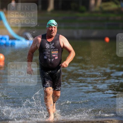 08.09.2024 - Stadtparktriathlon Michael Strokosch http://msf.ph/oto/7031523 08.09.2024 10:59:31 Schwimmen 528 meine-sportfotos.de