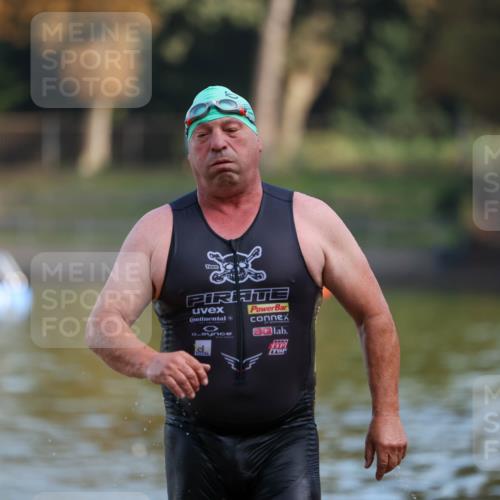 08.09.2024 - Stadtparktriathlon Michael Strokosch http://msf.ph/oto/7031540 08.09.2024 10:59:33 Schwimmen 528 meine-sportfotos.de