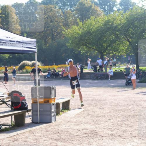 08.09.2024 - Stadtparktriathlon Luisa Fischer http://msf.ph/oto/7031541 08.09.2024 09:38:26 Ziel 49, 77 meine-sportfotos.de