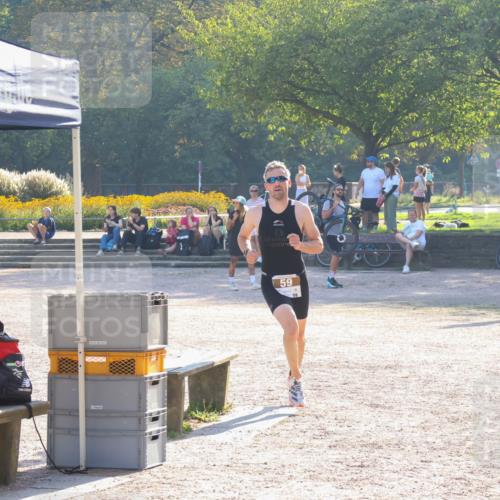 08.09.2024 - Stadtparktriathlon Luisa Fischer http://msf.ph/oto/7031559 08.09.2024 09:38:41 Ziel 59 meine-sportfotos.de