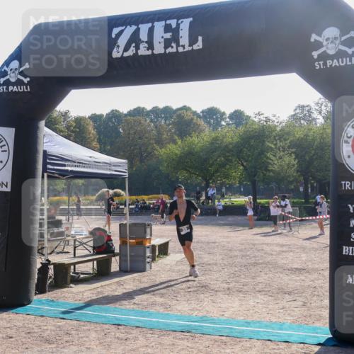 08.09.2024 - Stadtparktriathlon Luisa Fischer http://msf.ph/oto/7031590 08.09.2024 09:38:55 Ziel 1, 35, 51 meine-sportfotos.de