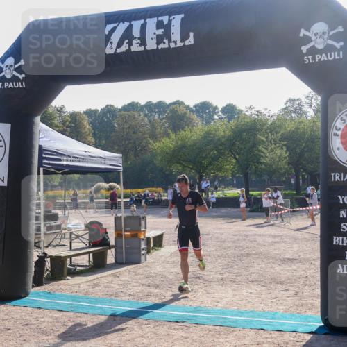 08.09.2024 - Stadtparktriathlon Luisa Fischer http://msf.ph/oto/7031606 08.09.2024 09:38:58 Ziel 1, 35 meine-sportfotos.de