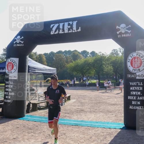 08.09.2024 - Stadtparktriathlon Luisa Fischer http://msf.ph/oto/7031607 08.09.2024 09:38:59 Ziel 1, 35 meine-sportfotos.de