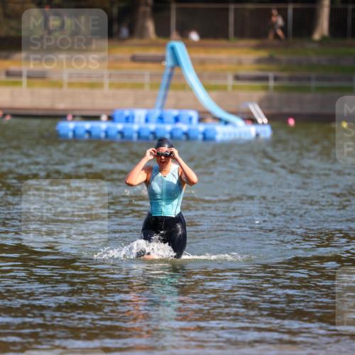 08.09.2024 - Stadtparktriathlon Michael Strokosch http://msf.ph/oto/7031621 08.09.2024 11:11:35 Schwimmen 581 meine-sportfotos.de