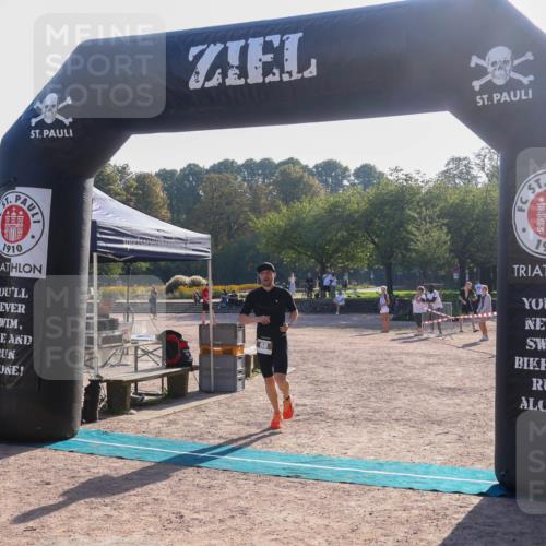 08.09.2024 - Stadtparktriathlon Luisa Fischer http://msf.ph/oto/7031622 08.09.2024 09:39:08 Ziel 68 meine-sportfotos.de