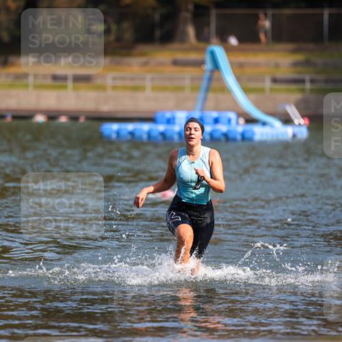 08.09.2024 - Stadtparktriathlon Michael Strokosch http://msf.ph/oto/7031629 08.09.2024 11:11:37 Schwimmen 581 meine-sportfotos.de