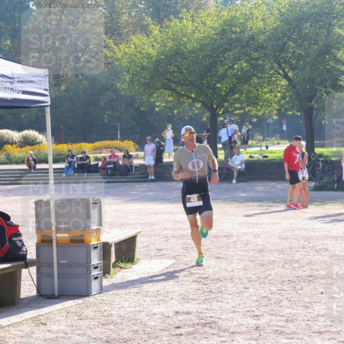 08.09.2024 - Stadtparktriathlon Luisa Fischer http://msf.ph/oto/7031632 08.09.2024 09:39:17 Ziel 48 meine-sportfotos.de