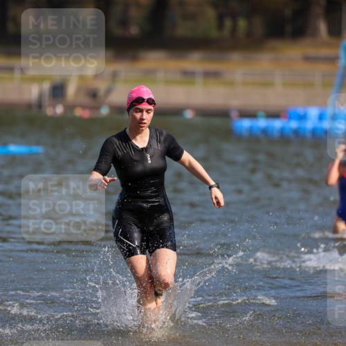 08.09.2024 - Stadtparktriathlon Michael Strokosch http://msf.ph/oto/7031698 08.09.2024 11:11:58 Schwimmen 568, 593, 602, 655 meine-sportfotos.de