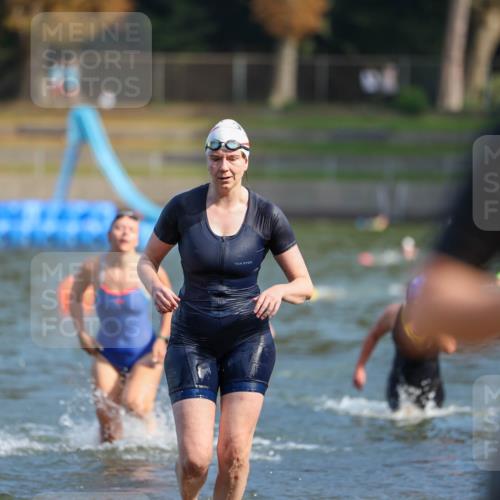 08.09.2024 - Stadtparktriathlon Michael Strokosch http://msf.ph/oto/7031719 08.09.2024 11:12:02 Schwimmen 568, 593, 602, 644, 655 meine-sportfotos.de