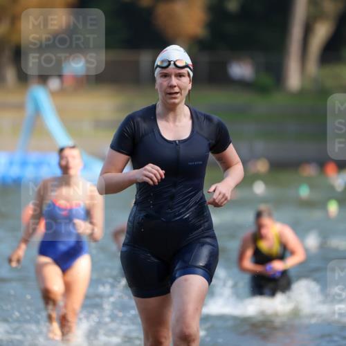 08.09.2024 - Stadtparktriathlon Michael Strokosch http://msf.ph/oto/7031729 08.09.2024 11:12:04 Schwimmen 568, 602, 644, 655 meine-sportfotos.de