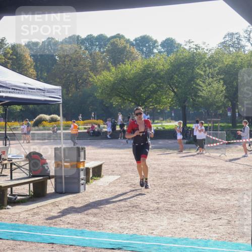 08.09.2024 - Stadtparktriathlon Luisa Fischer http://msf.ph/oto/7031749 08.09.2024 09:41:21 Ziel 31, 39 meine-sportfotos.de