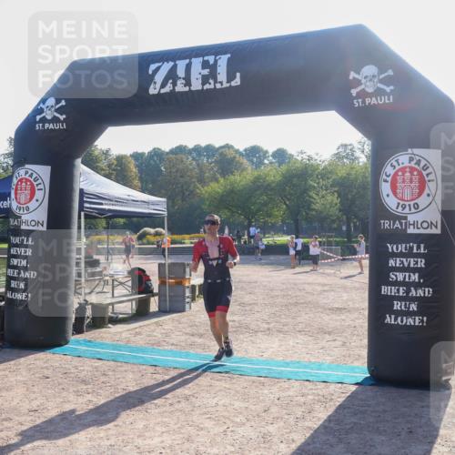 08.09.2024 - Stadtparktriathlon Luisa Fischer http://msf.ph/oto/7031757 08.09.2024 09:41:23 Ziel 31, 39 meine-sportfotos.de