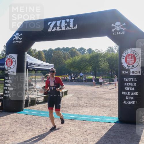 08.09.2024 - Stadtparktriathlon Luisa Fischer http://msf.ph/oto/7031761 08.09.2024 09:41:23 Ziel 31, 39 meine-sportfotos.de