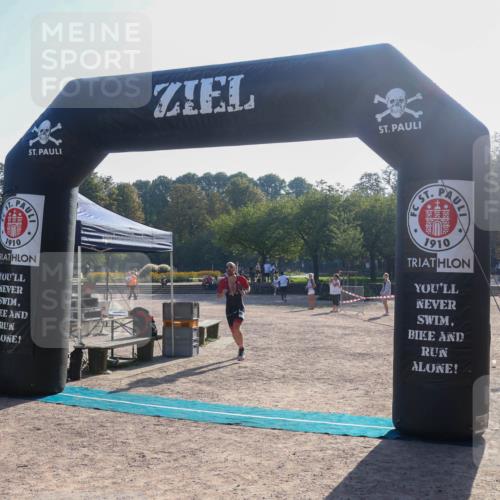 08.09.2024 - Stadtparktriathlon Luisa Fischer http://msf.ph/oto/7031769 08.09.2024 09:41:27 Ziel 31, 39 meine-sportfotos.de