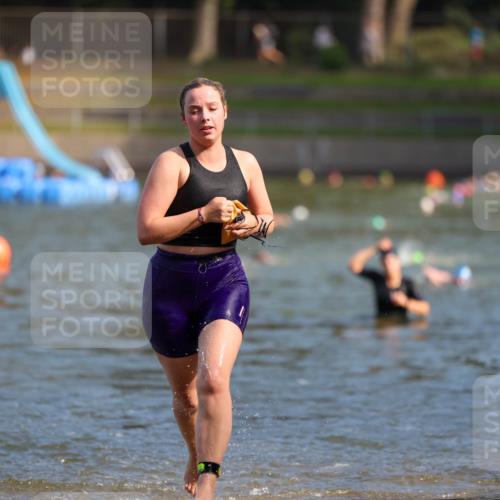 08.09.2024 - Stadtparktriathlon Michael Strokosch http://msf.ph/oto/7031776 08.09.2024 11:12:11 Schwimmen 644, 655 meine-sportfotos.de