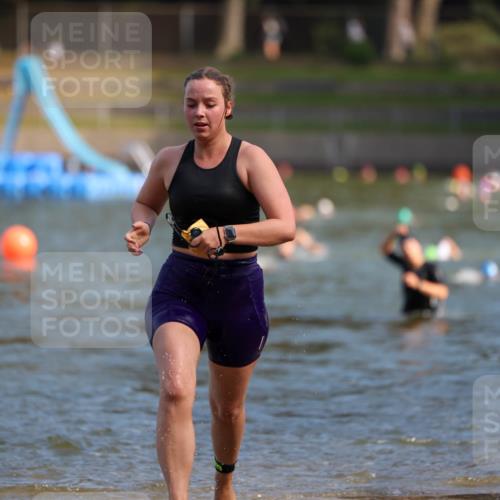 08.09.2024 - Stadtparktriathlon Michael Strokosch http://msf.ph/oto/7031777 08.09.2024 11:12:11 Schwimmen 644, 655 meine-sportfotos.de