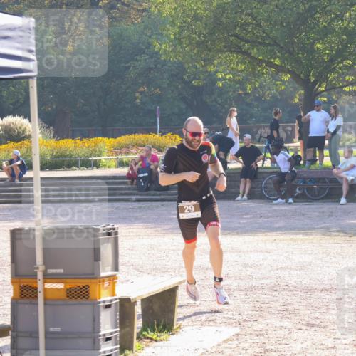 08.09.2024 - Stadtparktriathlon Luisa Fischer http://msf.ph/oto/7031781 08.09.2024 09:41:34 Ziel 29, 31, 41 meine-sportfotos.de