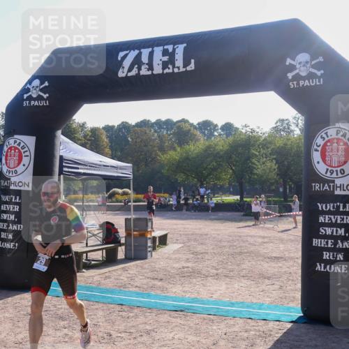 08.09.2024 - Stadtparktriathlon Luisa Fischer http://msf.ph/oto/7031795 08.09.2024 09:41:37 Ziel 29, 41 meine-sportfotos.de