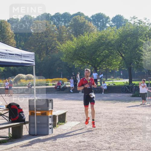 08.09.2024 - Stadtparktriathlon Luisa Fischer http://msf.ph/oto/7031802 08.09.2024 09:41:38 Ziel 29, 41 meine-sportfotos.de