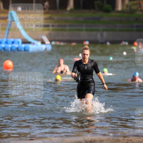08.09.2024 - Stadtparktriathlon Michael Strokosch http://msf.ph/oto/7031803 08.09.2024 11:12:21 Schwimmen 624 meine-sportfotos.de