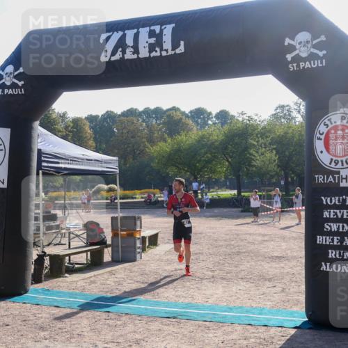 08.09.2024 - Stadtparktriathlon Luisa Fischer http://msf.ph/oto/7031806 08.09.2024 09:41:40 Ziel 29, 41 meine-sportfotos.de