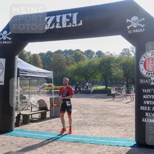 08.09.2024 - Stadtparktriathlon Luisa Fischer http://msf.ph/oto/7031810 08.09.2024 09:41:40 Ziel 29, 41 meine-sportfotos.de