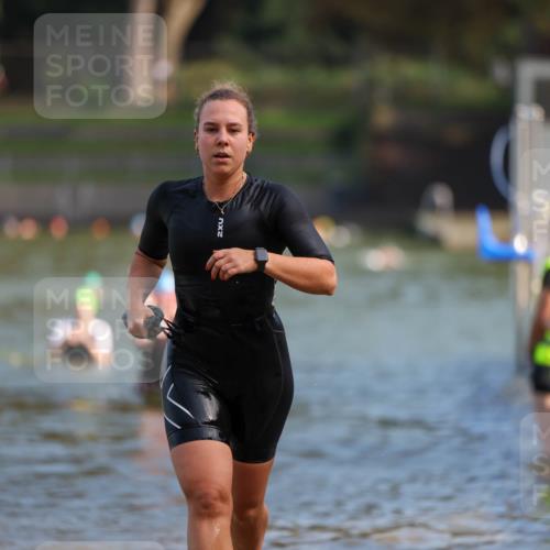 08.09.2024 - Stadtparktriathlon Michael Strokosch http://msf.ph/oto/7031823 08.09.2024 11:12:25 Schwimmen 624, 641 meine-sportfotos.de