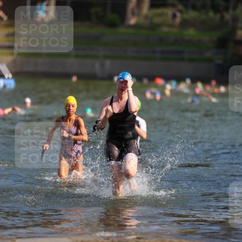 08.09.2024 - Stadtparktriathlon Michael Strokosch http://msf.ph/oto/7031840 08.09.2024 11:12:33 Schwimmen 598, 641, 647, 657 meine-sportfotos.de