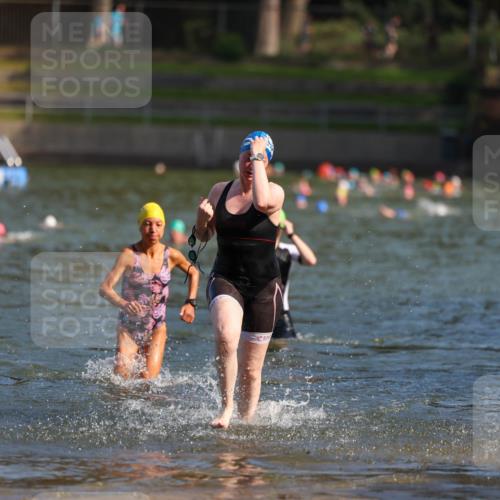 08.09.2024 - Stadtparktriathlon Michael Strokosch http://msf.ph/oto/7031842 08.09.2024 11:12:33 Schwimmen 598, 641, 647, 657 meine-sportfotos.de