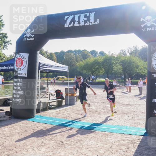 08.09.2024 - Stadtparktriathlon Luisa Fischer http://msf.ph/oto/7031855 08.09.2024 09:42:10 Ziel 76, 85 meine-sportfotos.de