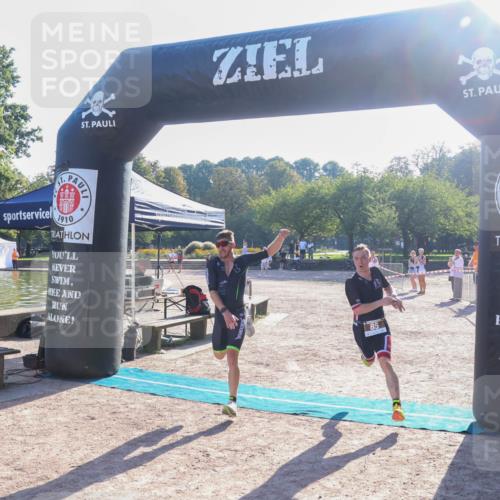 08.09.2024 - Stadtparktriathlon Luisa Fischer http://msf.ph/oto/7031858 08.09.2024 09:42:10 Ziel 76, 85 meine-sportfotos.de